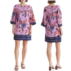 NWT Vince Camuto Flaire sleeve broder print dress in Lavender Size 4